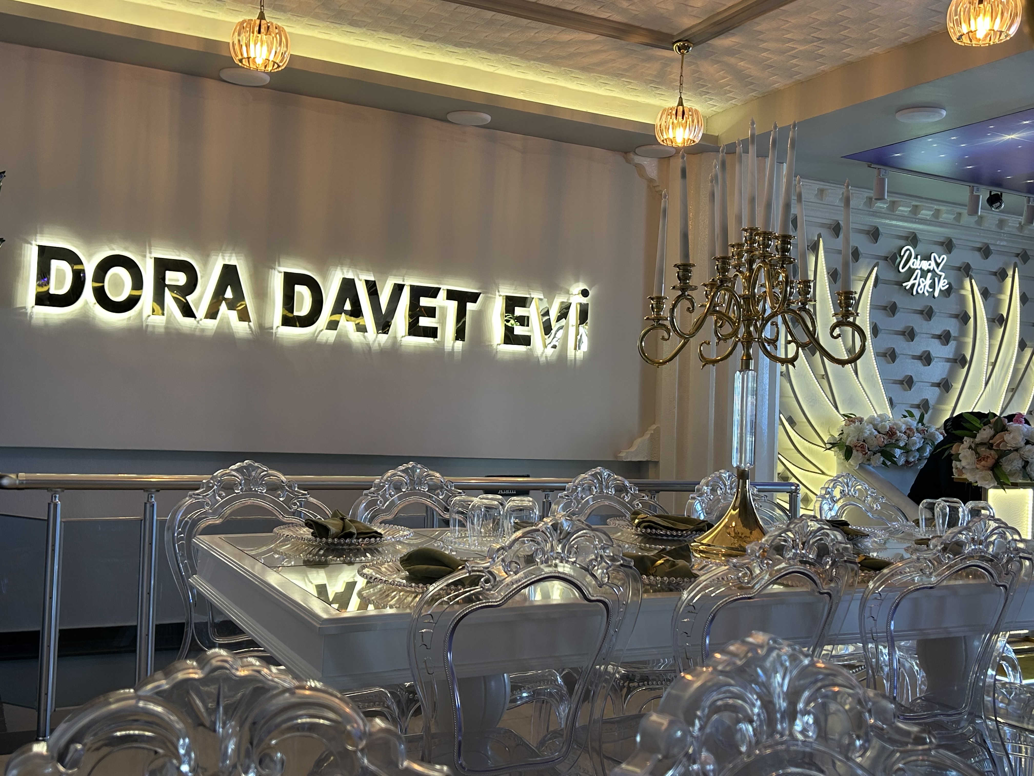 Dora Davet Evi'nin iç mekan ambiyansı